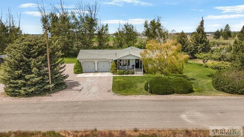 Photo of 802 S 2100 W, ABERDEEN, ID 83210 (MLS # 2186498)