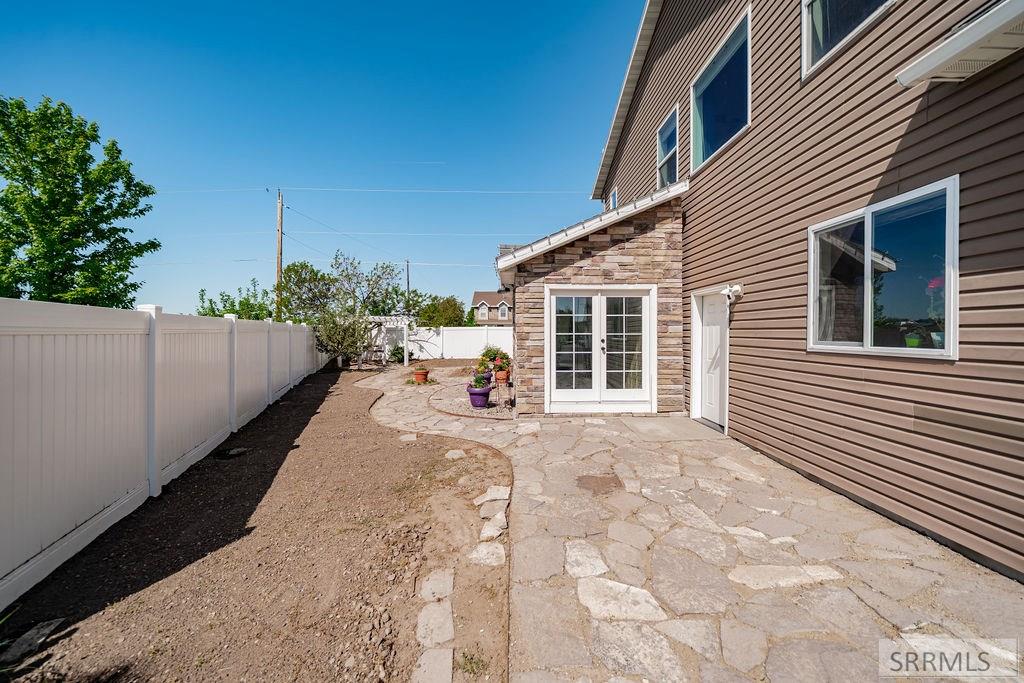 823 Griffin Street, REXBURG, Idaho image 44