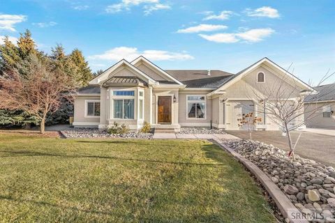 Photo of 183 W 265 N, BLACKFOOT, ID 83221 (MLS # 2179690)