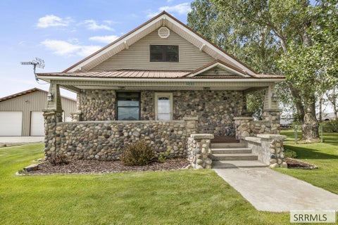 Photo of 455 N 1800 E, ST ANTHONY, ID 83445 (MLS # 2189033)