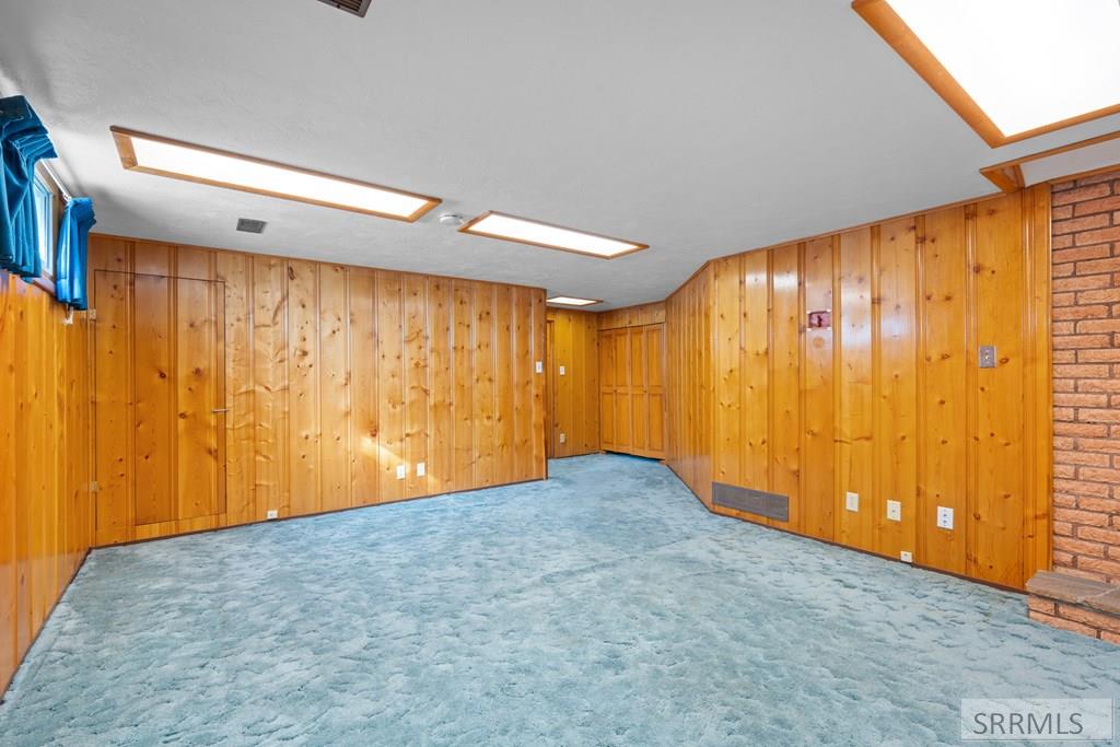 Idaho Falls, Idaho 83401, United States, 3 Bedrooms Bedrooms, ,2 BathroomsBathrooms,Residential,Active,232143