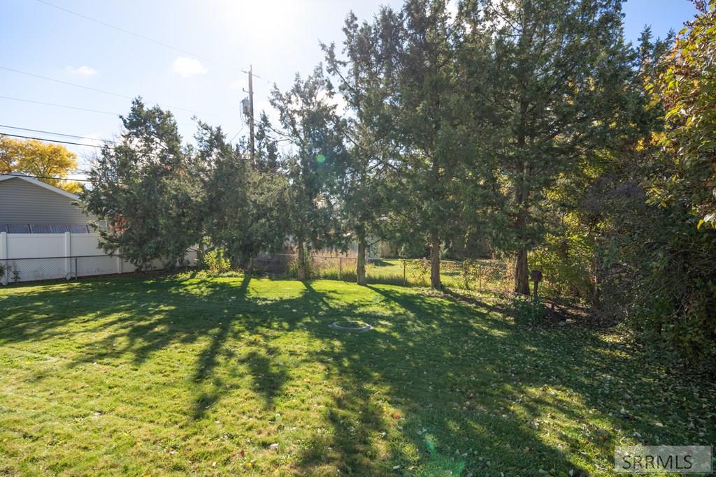 Idaho Falls, Idaho 83401, United States, 3 Bedrooms Bedrooms, ,2 BathroomsBathrooms,Residential,Active,232143