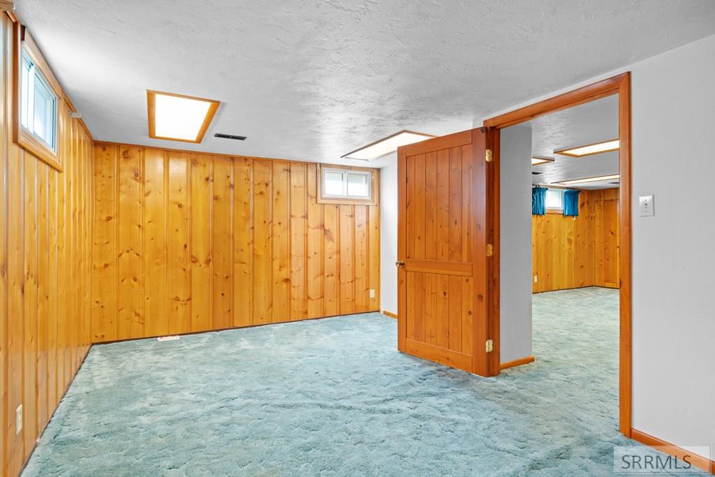 Idaho Falls, Idaho 83401, United States, 3 Bedrooms Bedrooms, ,2 BathroomsBathrooms,Residential,Active,232143