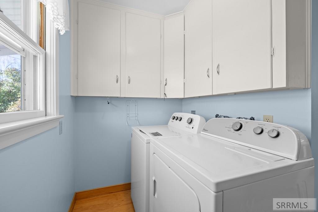 Idaho Falls, Idaho 83401, United States, 3 Bedrooms Bedrooms, ,2 BathroomsBathrooms,Residential,Active,232143