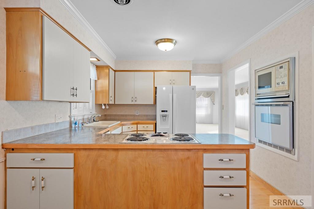 Idaho Falls, Idaho 83401, United States, 3 Bedrooms Bedrooms, ,2 BathroomsBathrooms,Residential,Active,232143