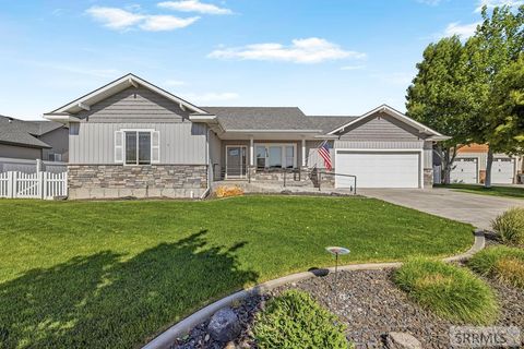 Homes For Sale - 4154 Steeplechase Lane<br/> IDAHO FALLS, ID 83402