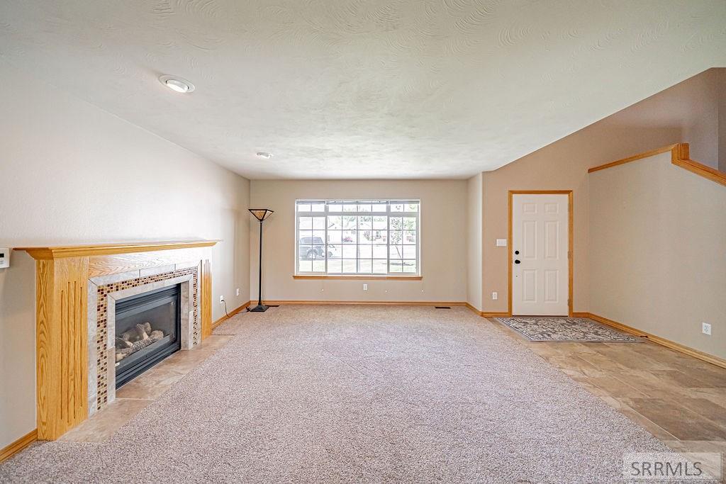 275 Richmond Circle