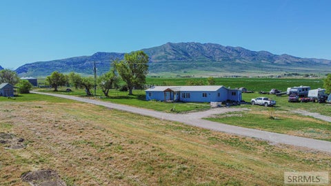 Mobile Home For Sale - 13539 S Robin Road<br/> ARIMO, ID 83214
