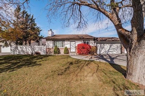 Photo of 1969 Ririe Circle, IDAHO FALLS, ID 83404 (MLS # 2180517)