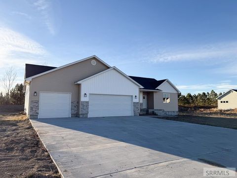 Photo of 97 N Hillside Road, RIGBY, ID 83402 (MLS # 2181108)