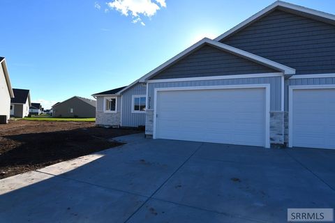 Photo of 3712 E Victorious Cir, IDAHO FALLS, ID 83401 (MLS # 2179286)