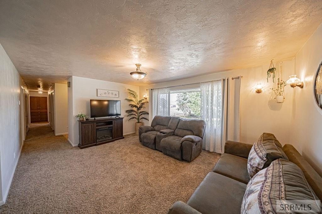 3586 E Iona Road, IDAHO FALLS, Idaho image 4