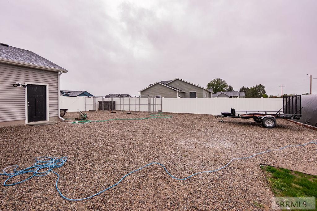 5081 Smith Drive, IONA, Idaho image 27
