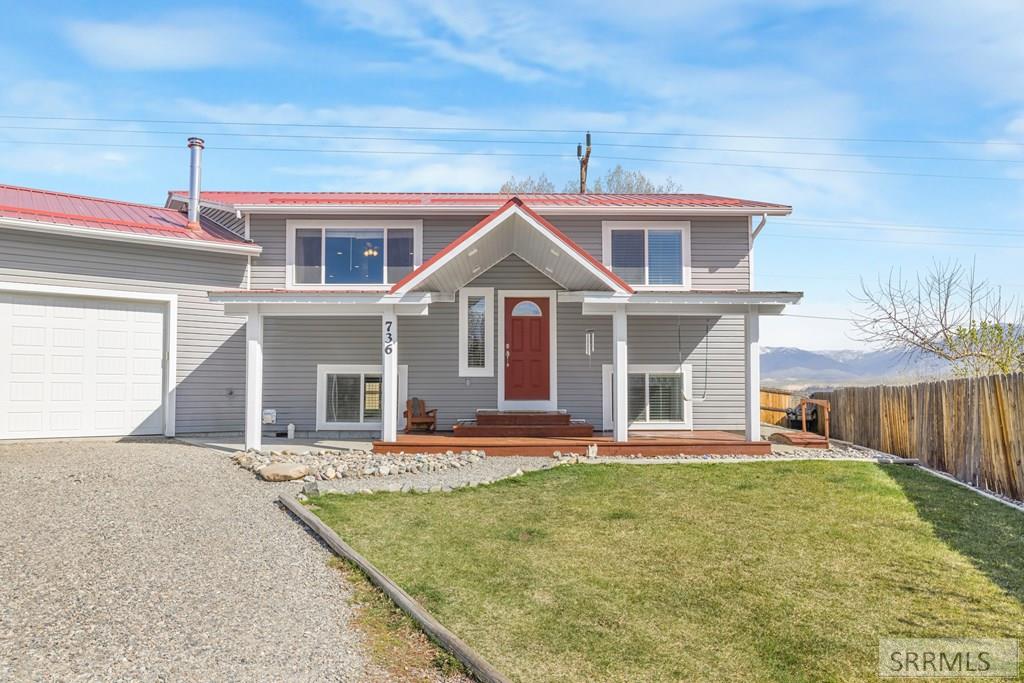 736 Mountain View Circle, SALMON, Idaho image 2