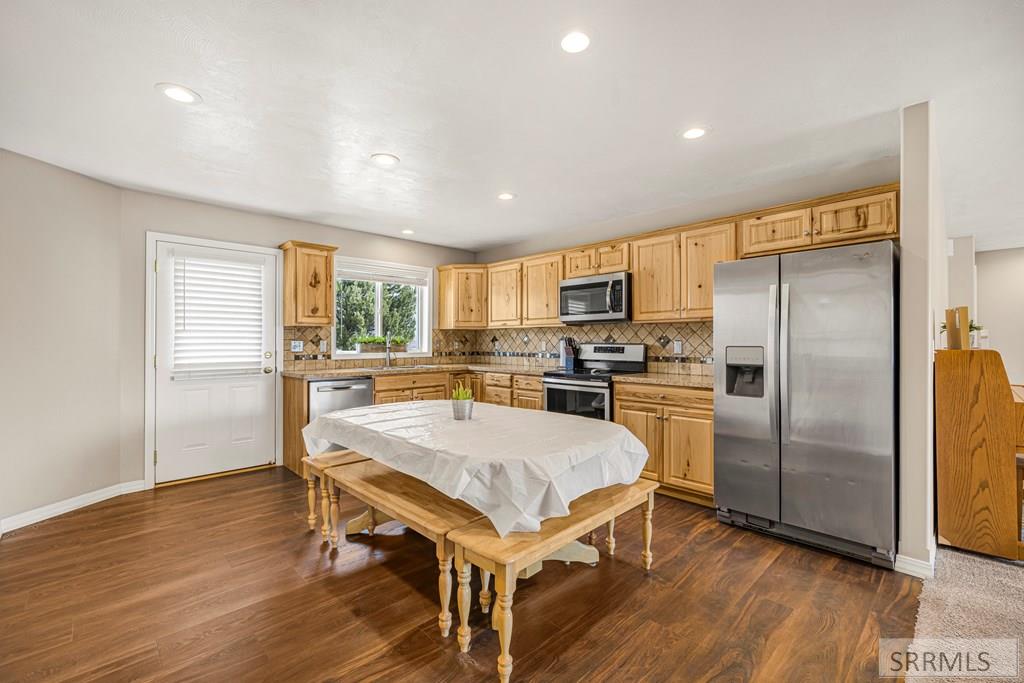 736 Mountain View Circle, SALMON, Idaho image 9