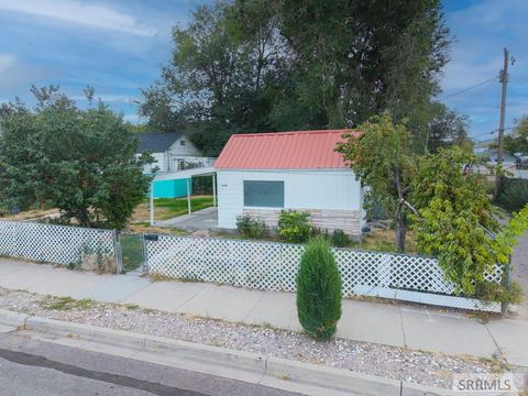 Photo of 1335 E Lander Street, POCATELLO, ID 83201 (MLS # 2181443)