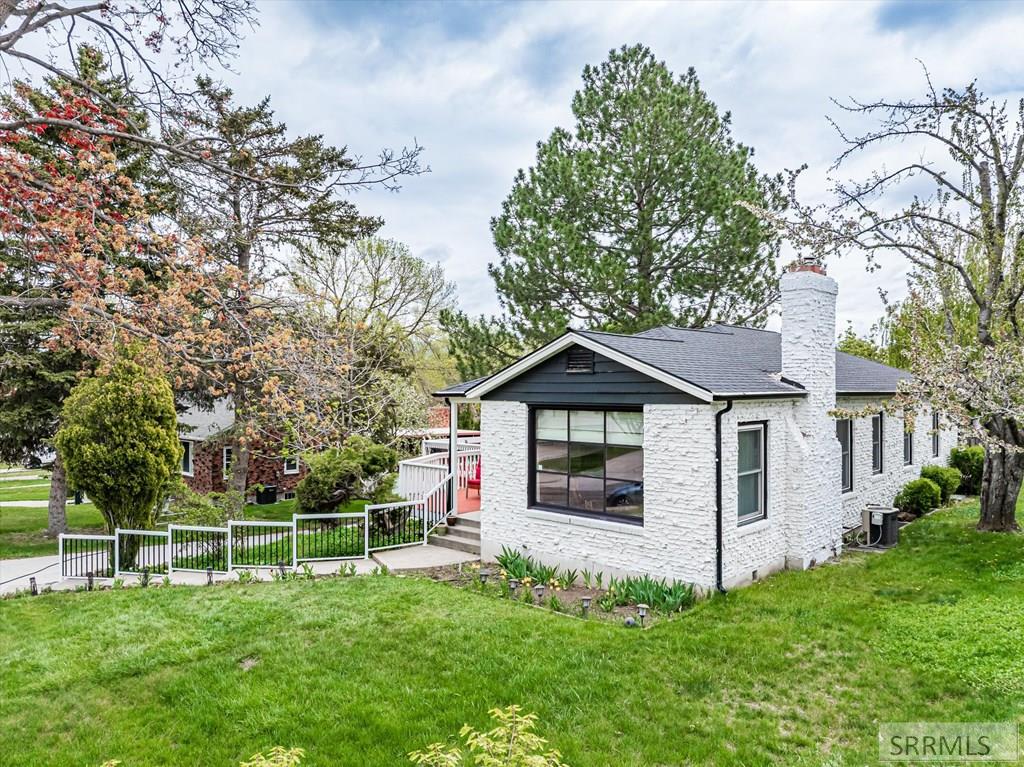 111 Trail Creek Road, POCATELLO, Idaho image 3