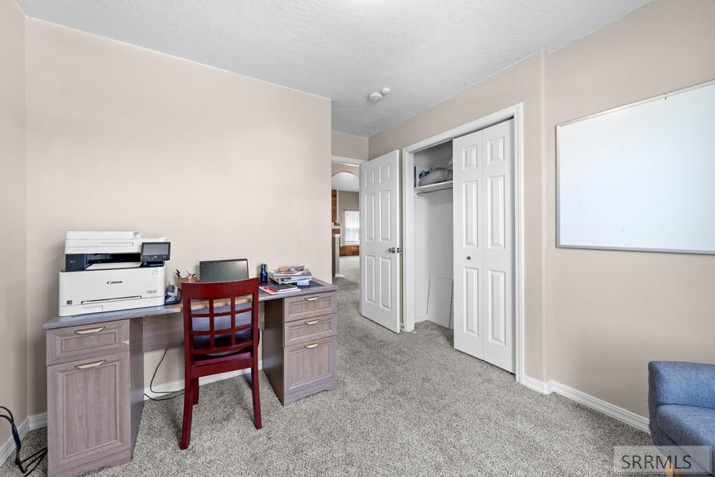 4877 Sabrina Dr, CHUBBUCK, Idaho image 31