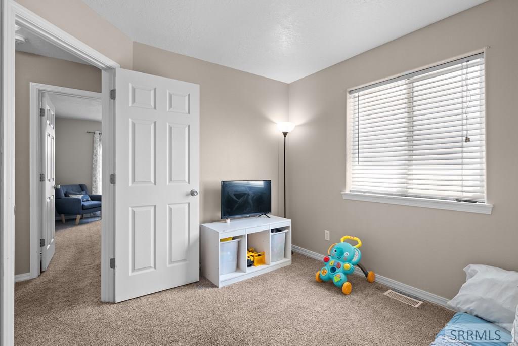 4877 Sabrina Dr, CHUBBUCK, Idaho image 27