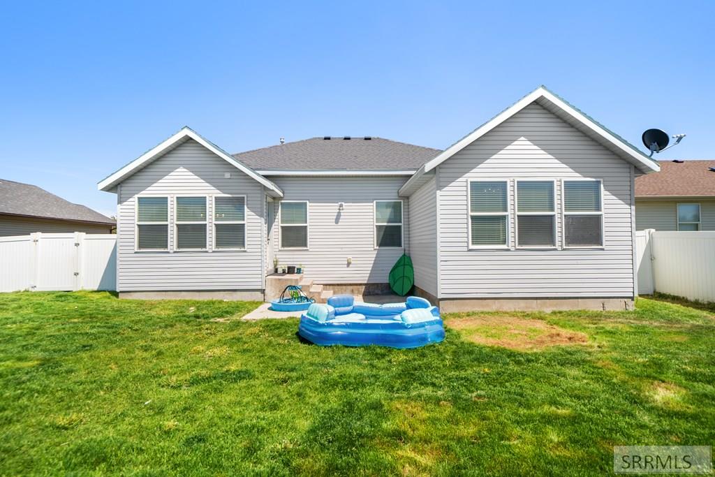 4877 Sabrina Dr, CHUBBUCK, Idaho image 8
