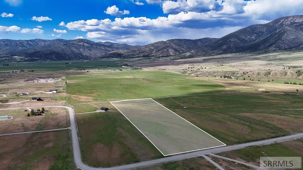 10 Acres Old Irwin Road