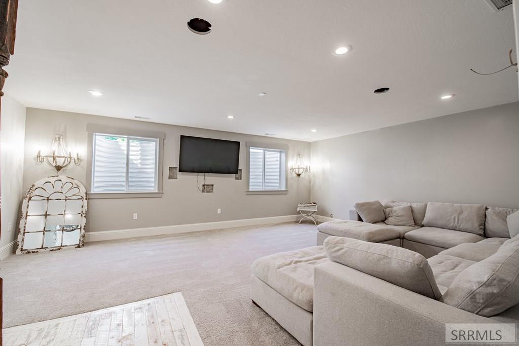 636 Birmingham Lane, IDAHO FALLS, Idaho image 37