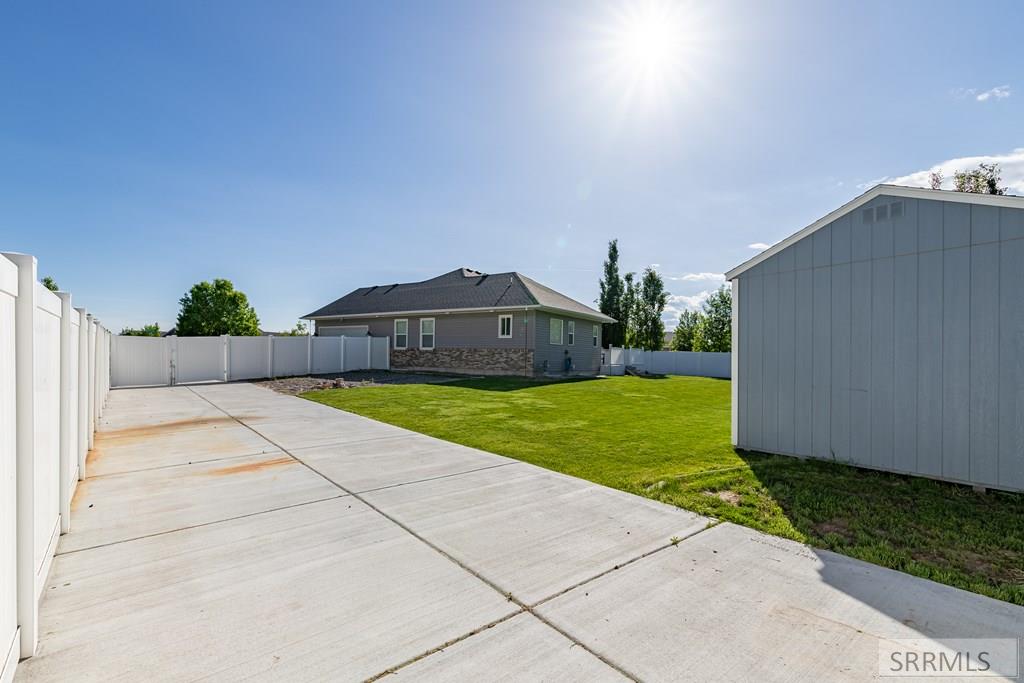 636 Birmingham Lane, IDAHO FALLS, Idaho image 47