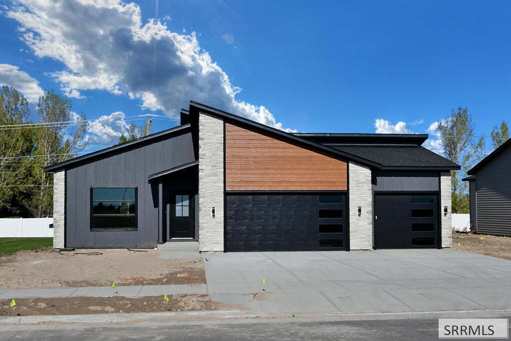 341 Birdie Thompson Drive