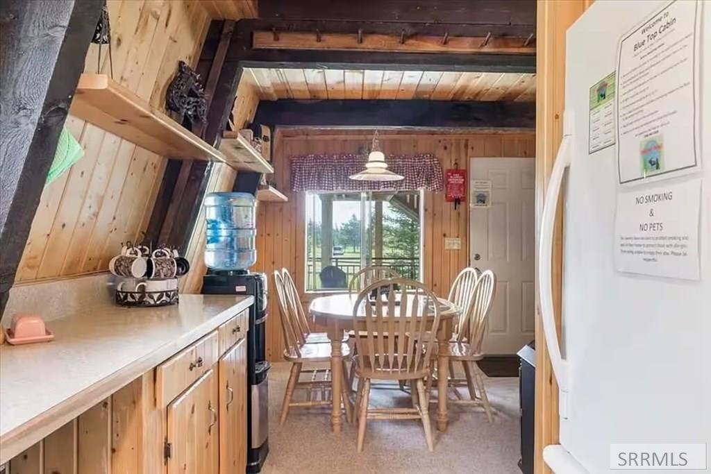 4052 Kickapoo Lane, ISLAND PARK, Idaho image 12