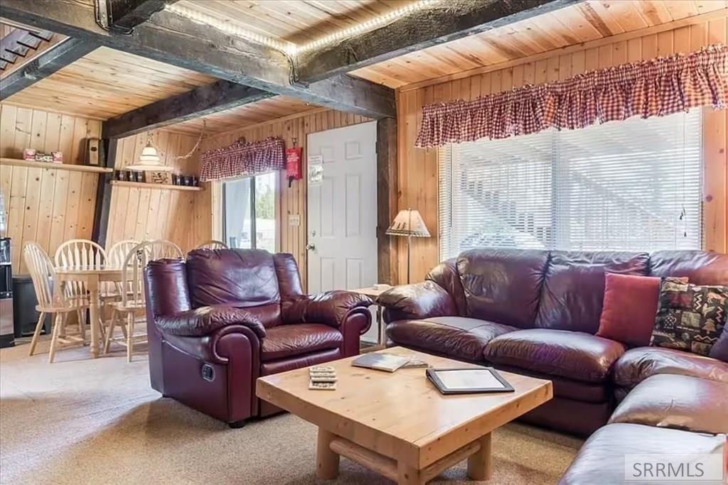 4052 Kickapoo Lane, ISLAND PARK, Idaho image 4