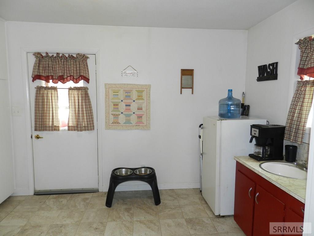 712 Finstur Street, SALMON, Idaho image 32