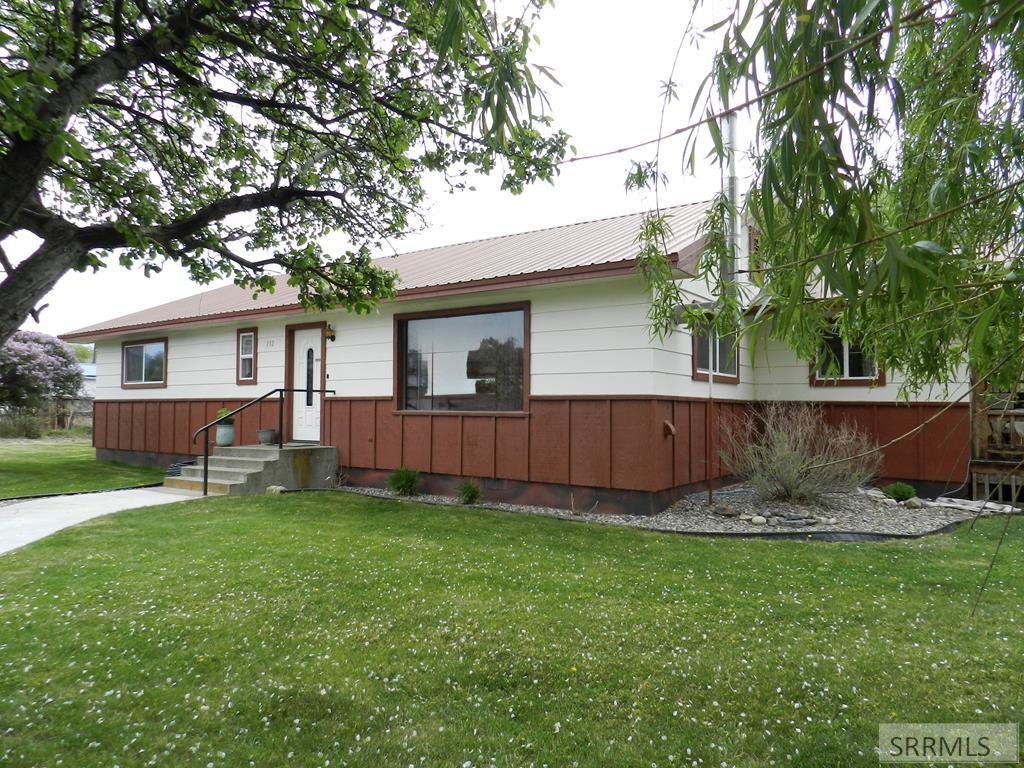 712 Finstur Street, SALMON, Idaho image 1