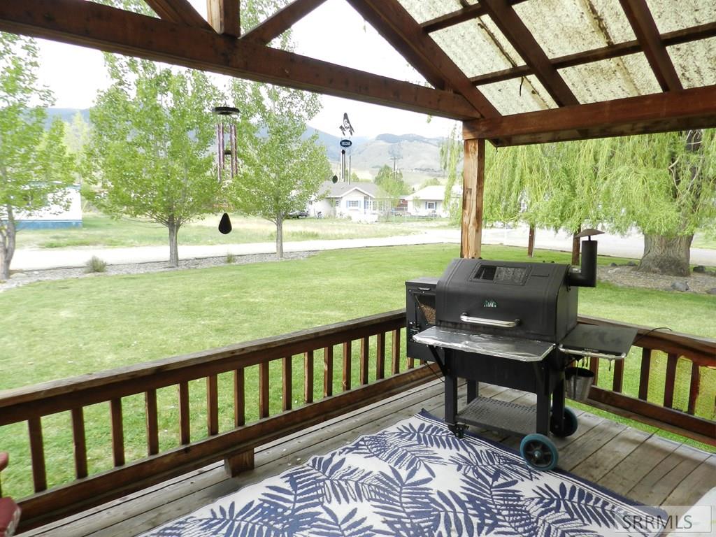 712 Finstur Street, SALMON, Idaho image 39