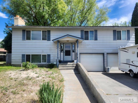 Homes For Sale - 2219 E Dickson Circle<br/> Bonneville County, IDAHO FALLS, ID 83402