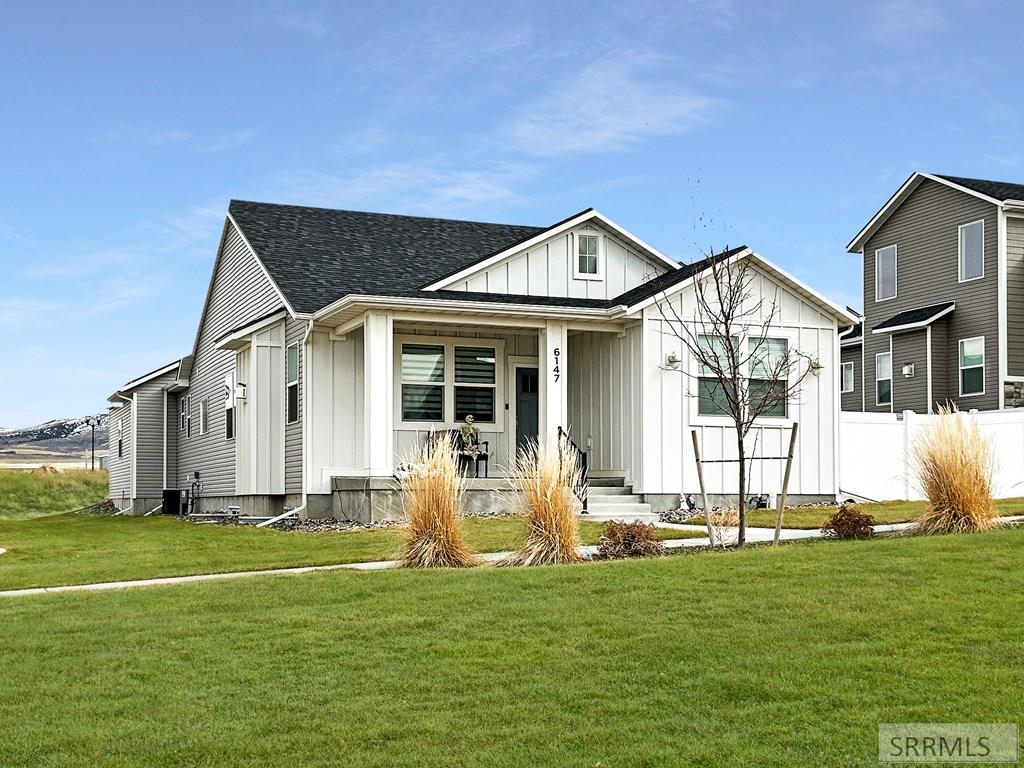 6147 Beacon Drive, CHUBBUCK, Idaho image 2