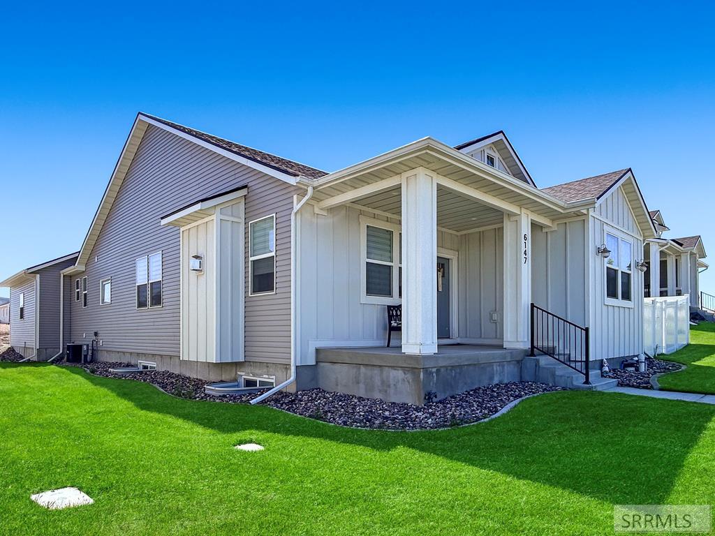 6147 Beacon Drive, CHUBBUCK, Idaho image 1
