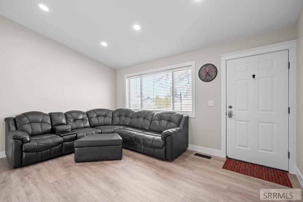 334 S Wheatfield Lane, IDAHO FALLS, Idaho image 7