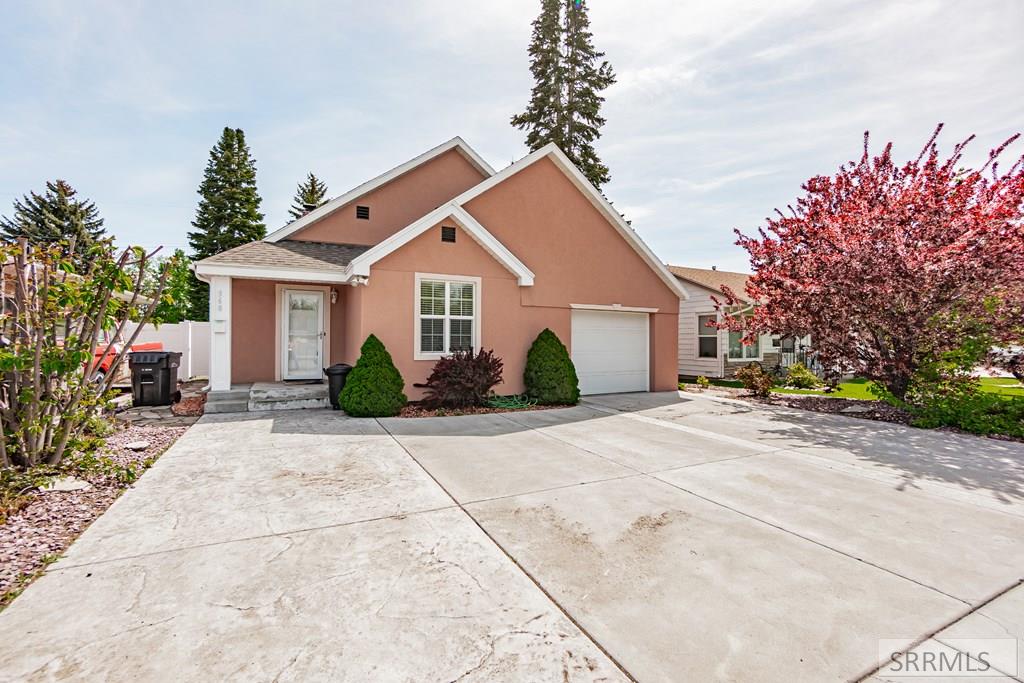 368 E 21st Street, IDAHO FALLS, Idaho image 2