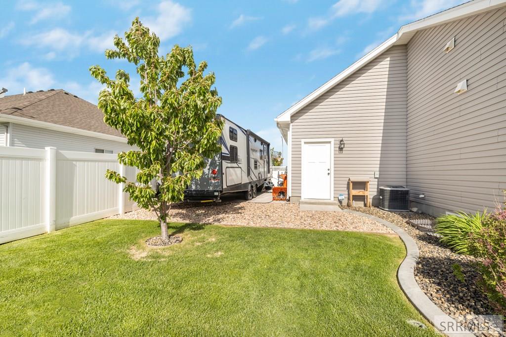 5634 Jolyn Way, IDAHO FALLS, Idaho image 46