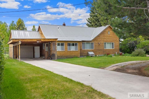 Homes For Sale - 151 N 3rd Street<br/> MONTPELIER, ID 83254