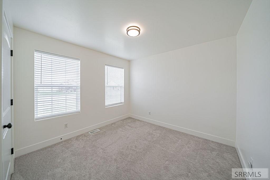 599 W Roxbury St, IDAHO FALLS, Idaho image 33