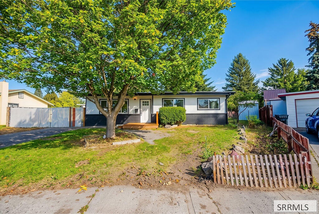 272 Valley Drive