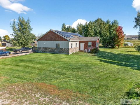 Photo of 1287 N 1130 E, SHELLEY, ID 83274 (MLS # 2180889)