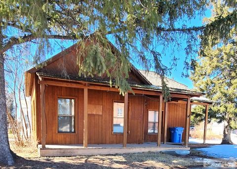 Photo of 109 N 2nd W, ST ANTHONY, ID 83445 (MLS # 2187094)