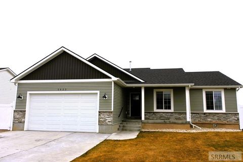 Photo of 3953 N Ventura Avenue, IDAHO FALLS, ID 83401 (MLS # 2184579)
