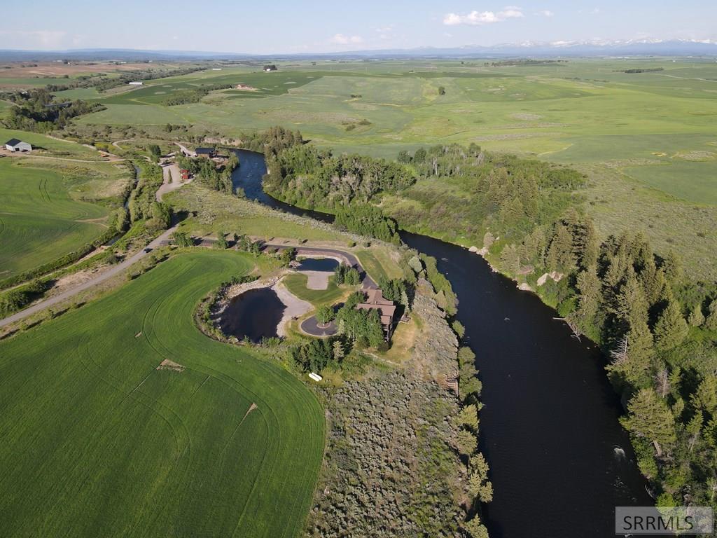 3944 Schaefer Lane, ASHTON, Idaho image 3