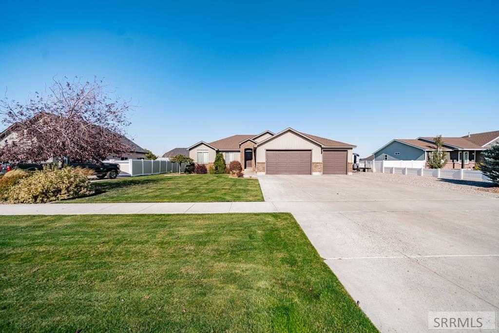 5119 Tanner Drive, IONA, Idaho image 40