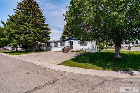Mobile Home For Sale - 1915 Whispering Pines Drive<br/> IDAHO FALLS, ID 83401