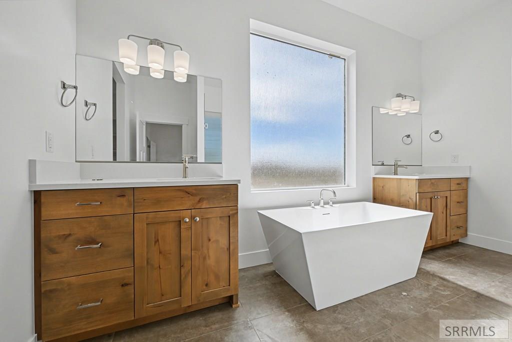 4699 Ola Vista Avenue