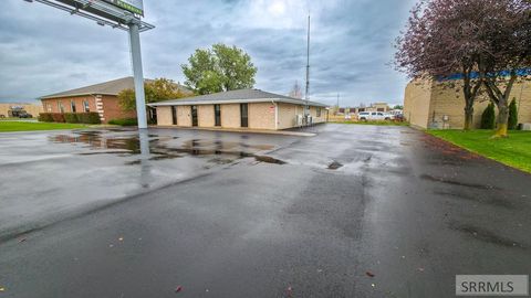 Photo of 1190 E Lincoln Rd, IDAHO FALLS, ID 83401 (MLS # 2180223) Photo of 1190 E Lincoln Rd, IDAHO FALLS, ID 83401 (MLS # 2180223)